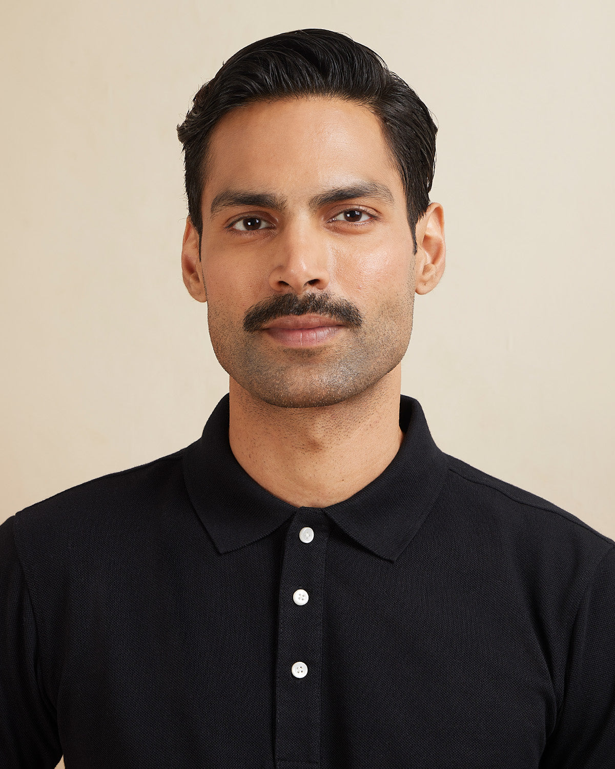 Signature Classic Button Polo T-Shirt - Black