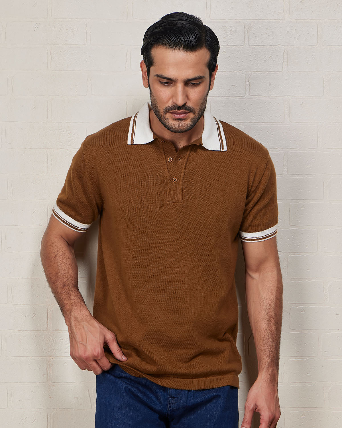 Signature Flat Knit Button Polo T-Shirt - Brown